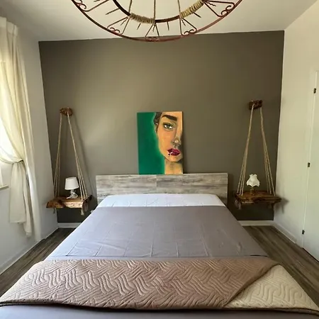 La Mala Fede Di Lela *